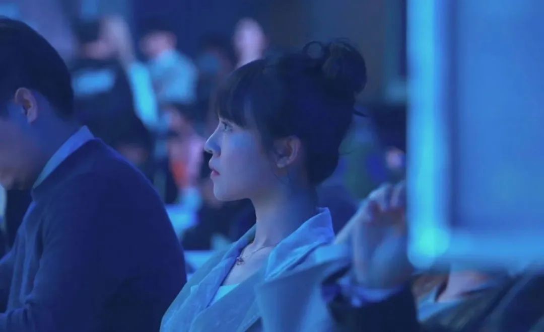 从央视辞职后变身千万级别大网红！这是什么爽文女主