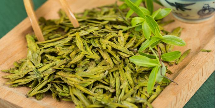 &ldquo;什么时候能带我回家？&rdquo;玉壶真的成精了！网友赴英拍摄自制短剧《逃出大英博物馆》
