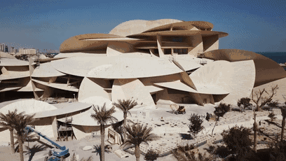 卡塔尔建筑杀出圈了!遍地“建筑界诺贝尔奖”得主设计作品!网友:土豪国的设计,竟然一点也不土!