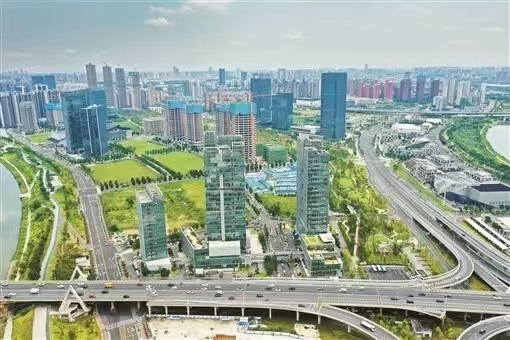 &ldquo;造&rdquo;出《学爸》后，长沙马栏山能不能成为全国优秀文化作品的投资孵化器？