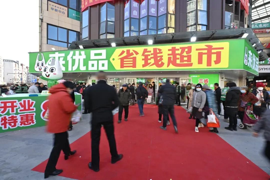 门店突破1.5万家,为何说万辰集团护城河远比想象中的深?