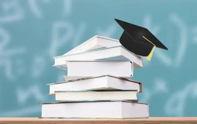 学历代表了过去,能力体现在当下,学习力意味着未来可期