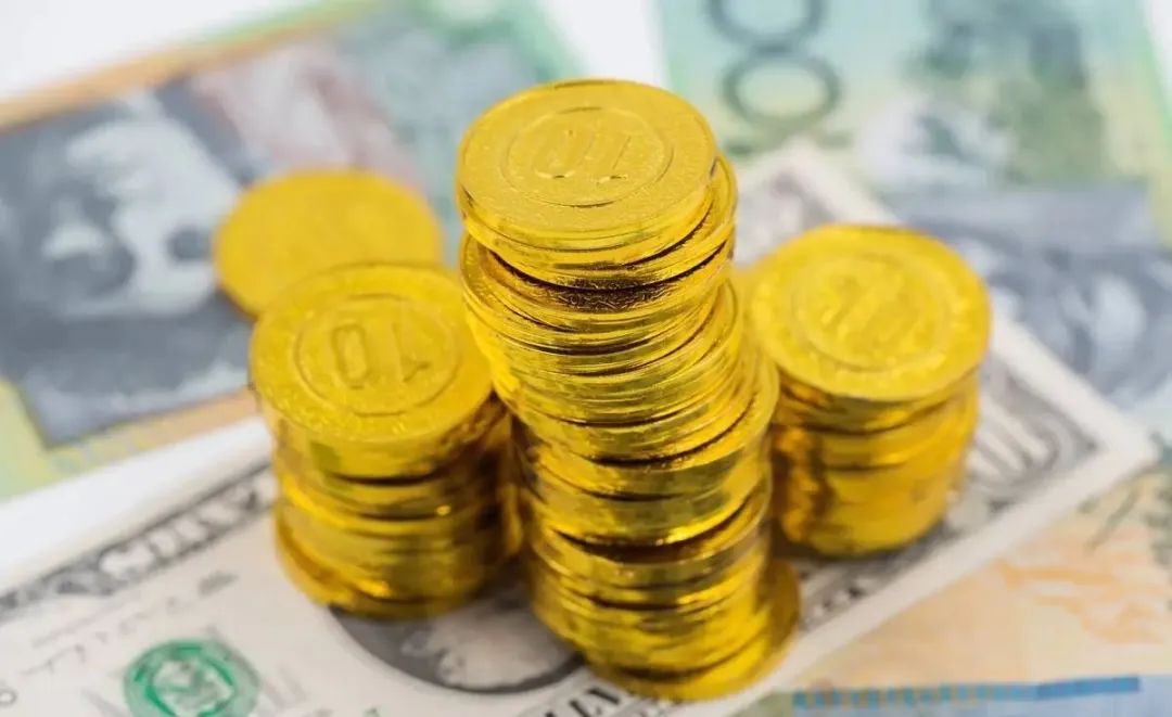 为什么没多少顾客的金店,还越开越多?