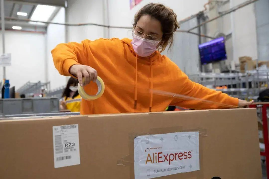 出海四小龙鏖战欧洲，AliExpress领先SHEIN、TEMU