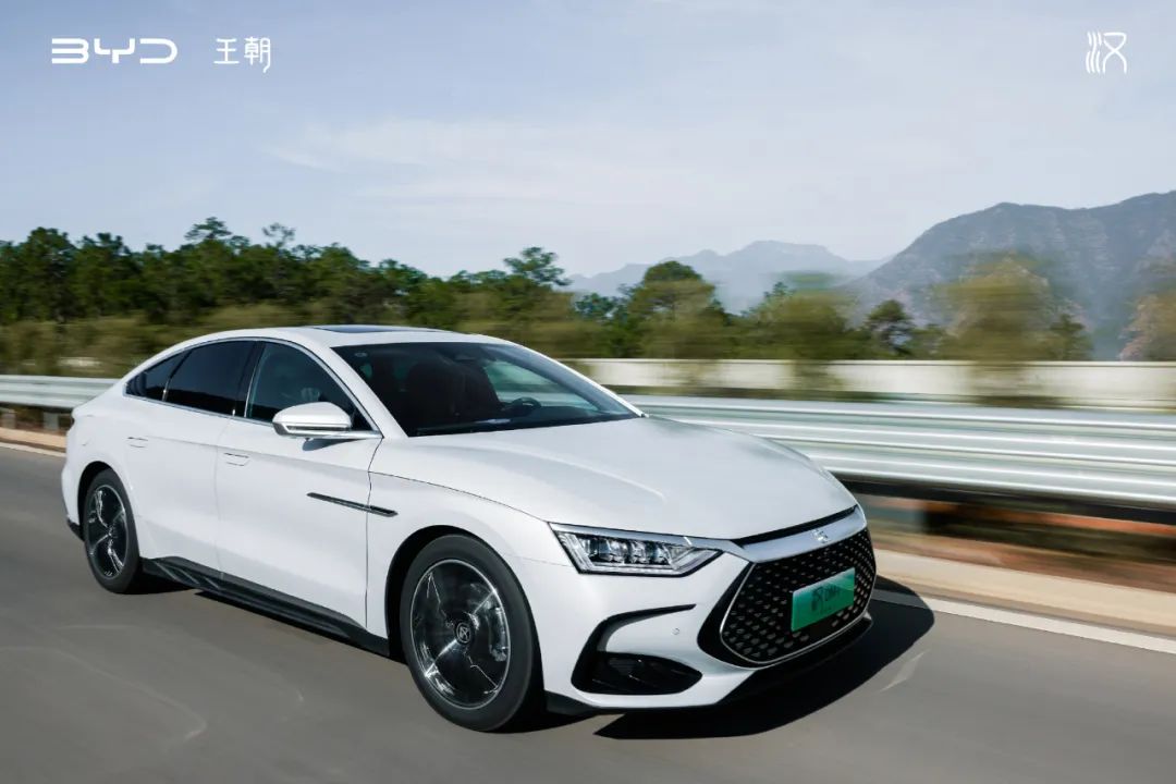 库克访华,为什么刷屏的是比亚迪?