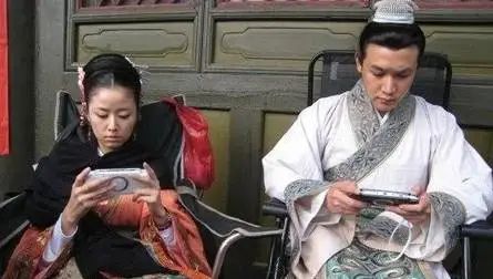 还记得你小时候存了好久钱都没买到的PSP吗?