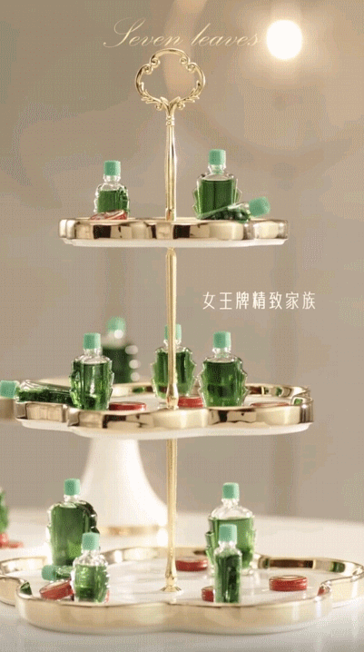 抖音网友“玩坏”风油精,引300万人围观!一滴绿色风油精,秒变迷人小妖精!网友:拍成了我买不起的样子!