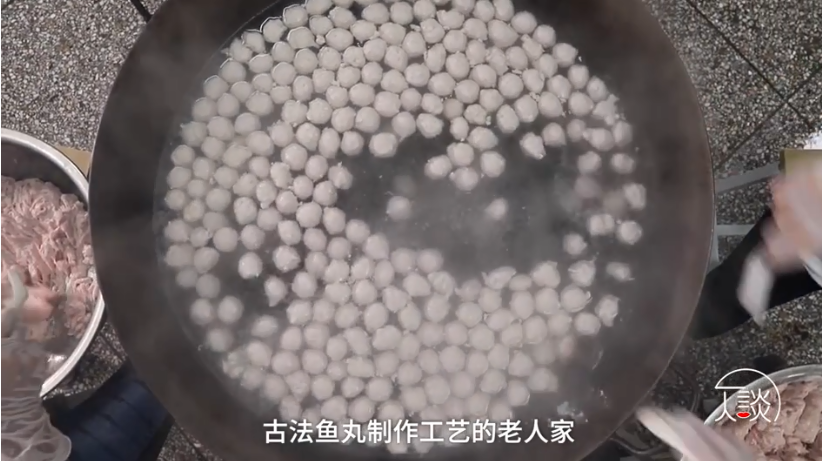 经济下行,要不要回老家,找一份“铁饭碗”的工作?