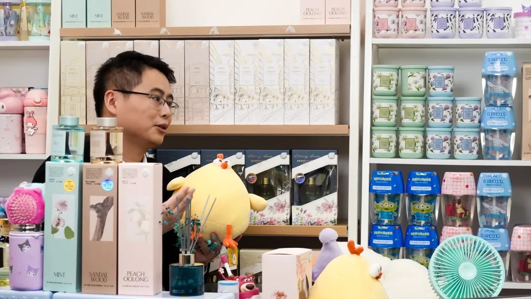 备战年货节,名创优品以「种草」探寻生意爆发的解法