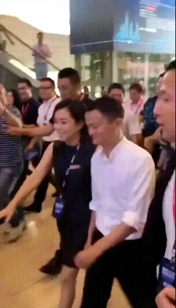 马云有新动作,这一次要来真的了