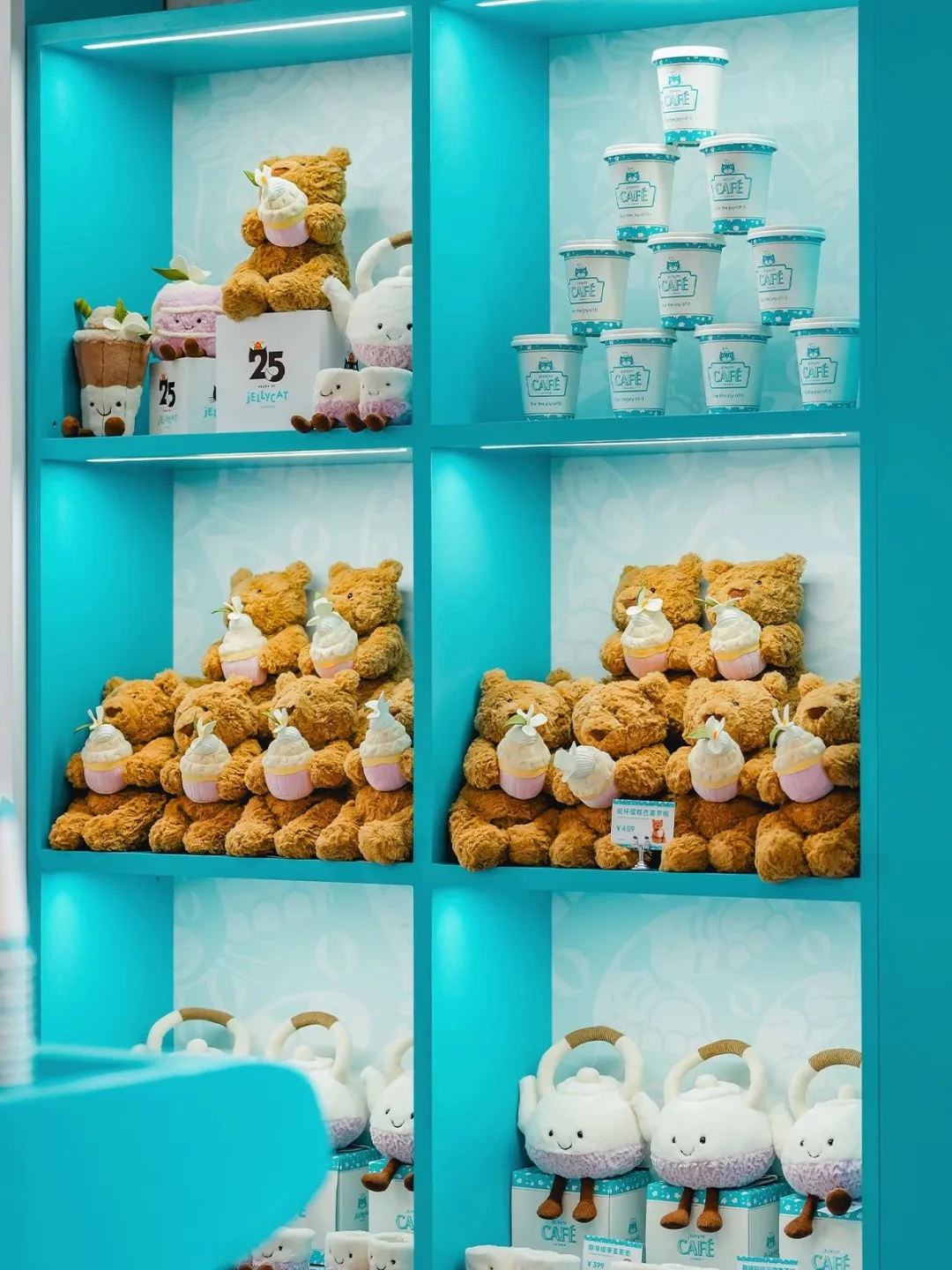 万物皆可Jellycat，情绪疗愈不只有单一解