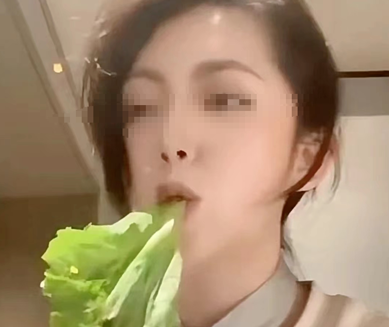 全网封杀!4000万粉顶流网红“猫一杯”凉凉,原因是...