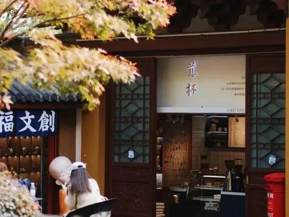 2023年,我决定去寺庙度个假