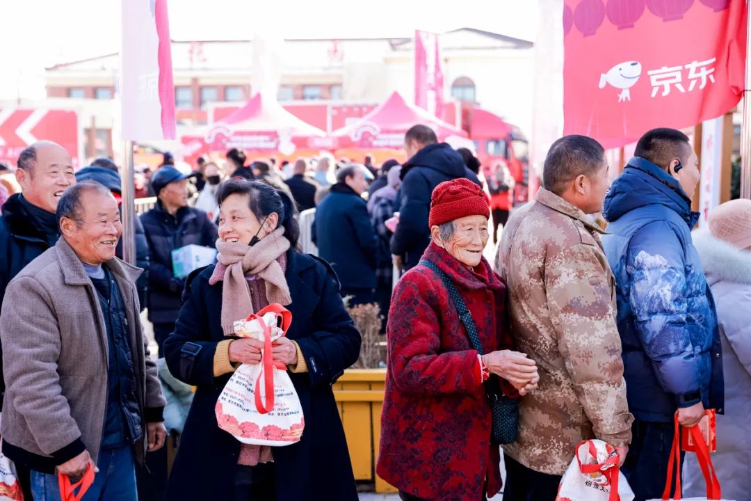 蔡磊:刘强东一直在为我兜底,纵使不胜也绝不屈服