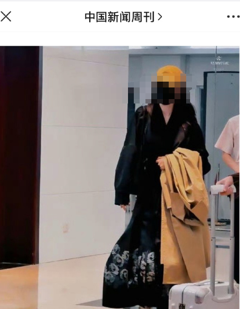 董明珠汉服造型曝光，网友：很像格力玫瑰空调&hellip;