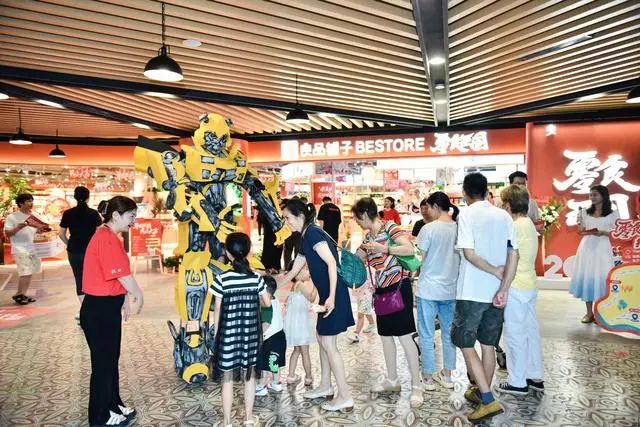 休闲零食赛道“拐点”,品牌们新动作?
