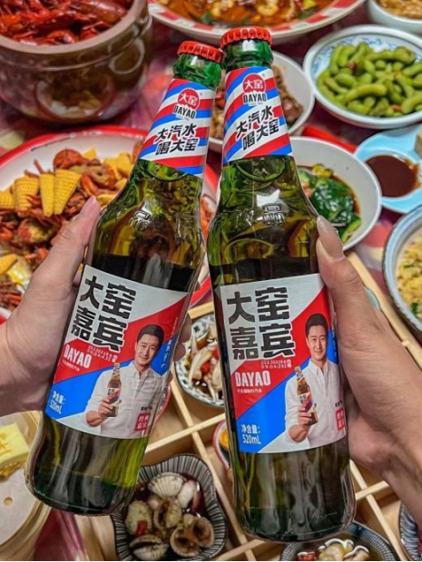 一代广东&ldquo;神水&rdquo;，正面硬刚可乐，一年曾卖出25个亿