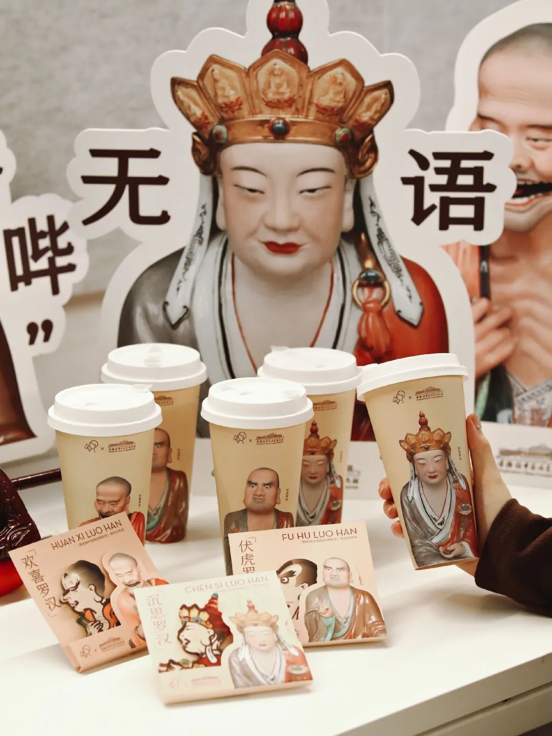 2023年度十大“丑东西”来了,第一个设计就丑疯了!