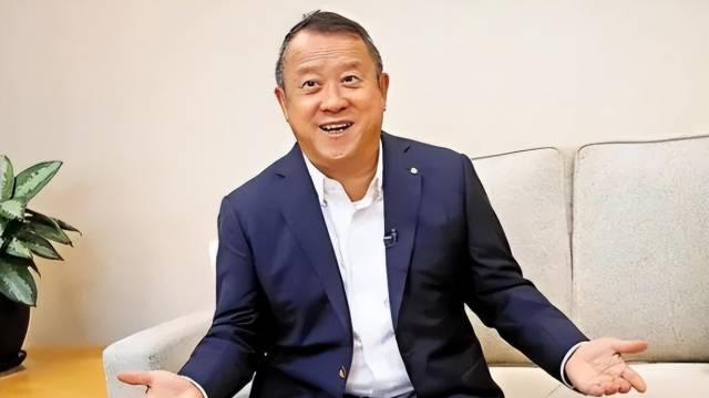 逼急眼的TVB开播卖货，会有下一个董宇辉？