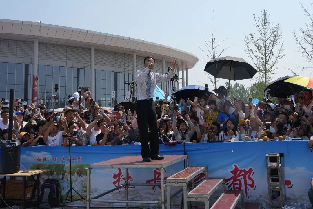 李子柒,为什么消失得这么彻底?