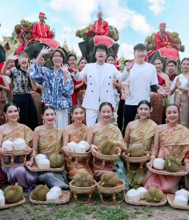 辛巴爆卖8亿,全靠泰国美女?