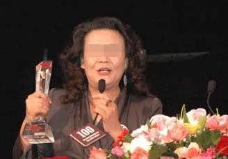 麻六记合作茅台!张兰又发疯了