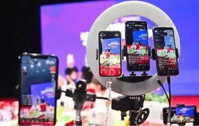 Tiktok商业化进行时:电商是必选之路