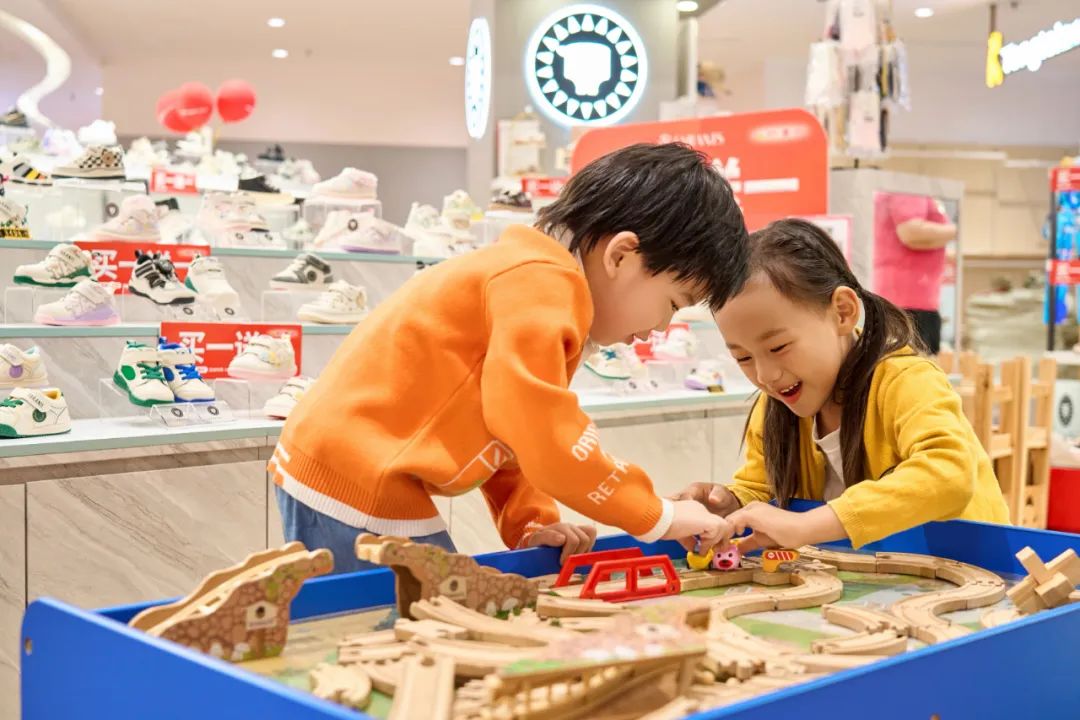 下沉市场涌现母婴新物种，孩子王首家加盟店为什么&ldquo;未开即爆&rdquo;？
