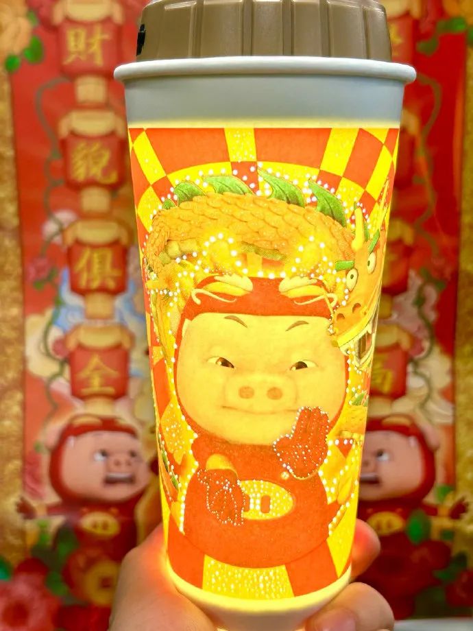 麦当劳、可口可乐&ldquo;搞黄色&rdquo;，网友：看完好想要......
