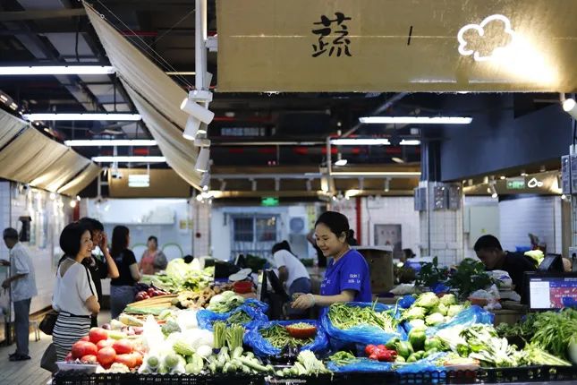 菜市场:即时与便利之外的生存之道