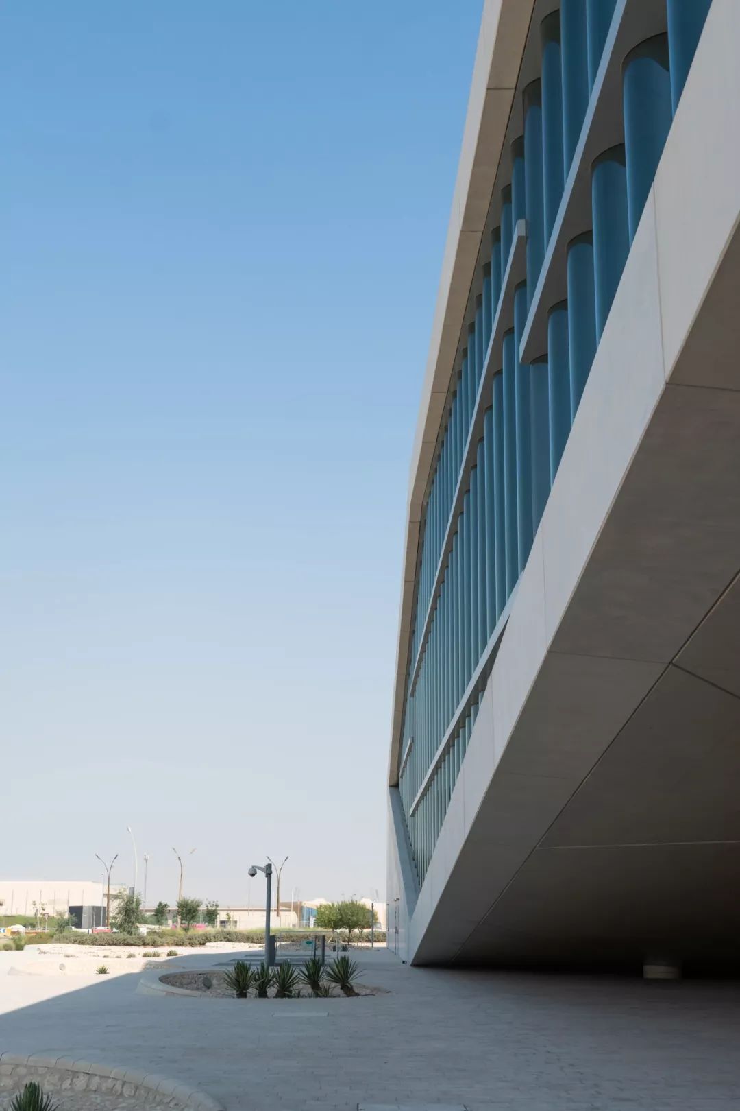 卡塔尔建筑杀出圈了!遍地“建筑界诺贝尔奖”得主设计作品!网友:土豪国的设计,竟然一点也不土!