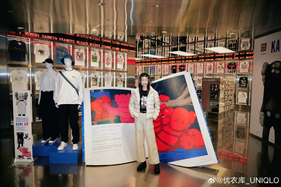优衣库“阴间卖货”画面曝光,小杨哥蚌埠住了哈哈哈!