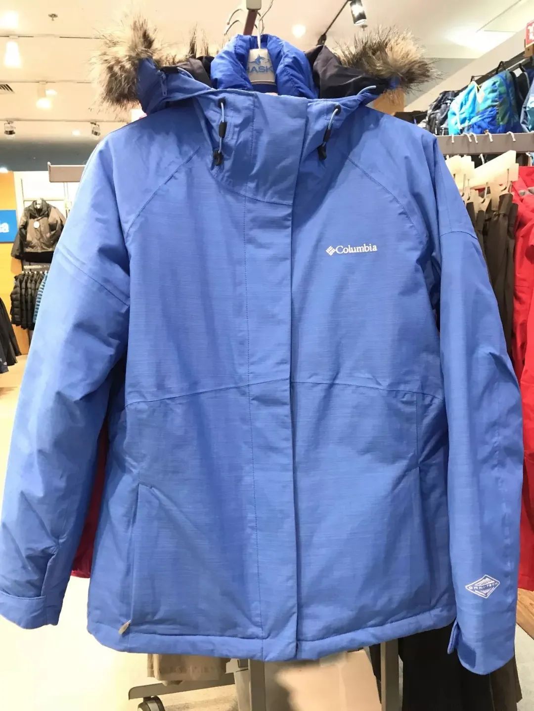 lululemon之后,“平替”攻占始祖鸟