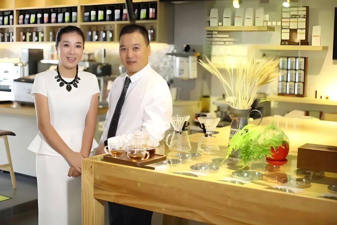 &ldquo;山东女婿&rdquo;闯上海，开7000家奶茶店，年入21亿