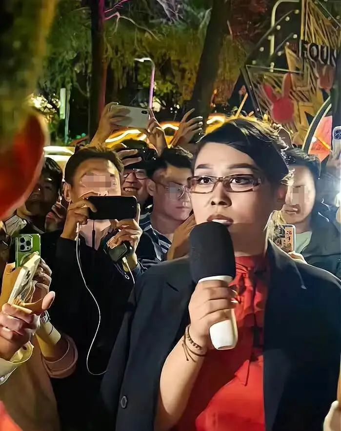 万圣节变“万梗节”?品牌cos大乱炖笑不活了