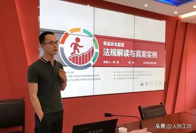 千万粉丝大网红,塌了