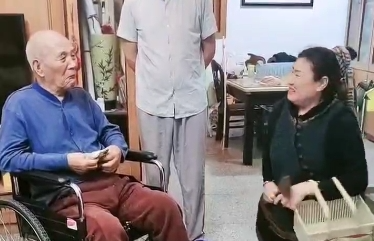 小姨子脱单了,新晋网红“开封王婆”杀疯了!