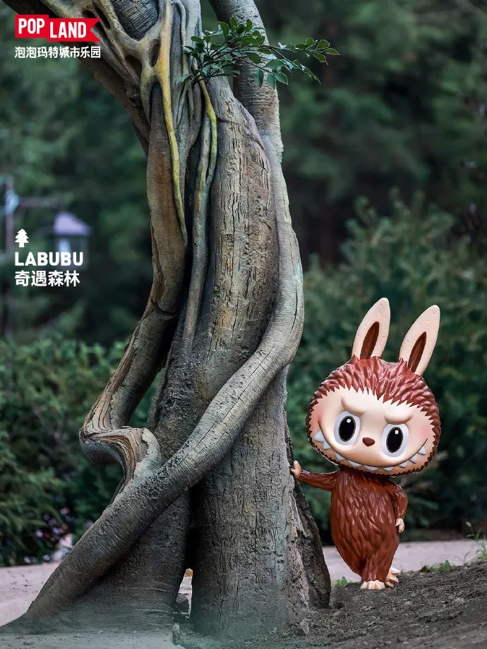 泡泡玛特开乐园,迪士尼笑拉了