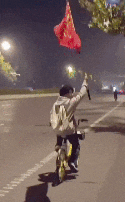 其实，年轻人并不喜欢&ldquo;夜骑开封&rdquo;！