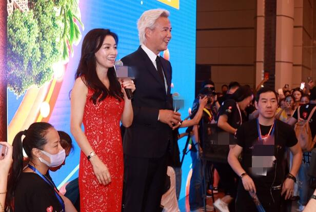 当演唱会变成头部带货主播的标配,这意味着什么?