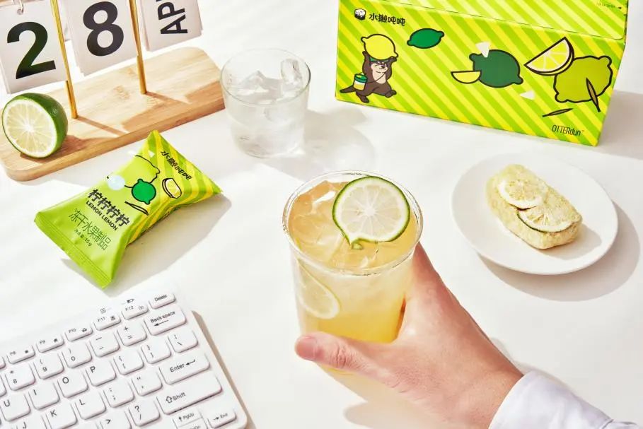 上市就冲上天猫类目TOP1,这个茶饮新品牌凭什么? | 对话创始人