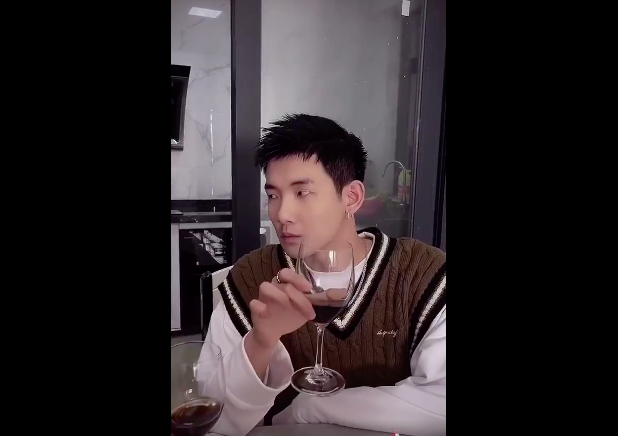 屏幕快照 2021-03-11 上午10.34.49.png
