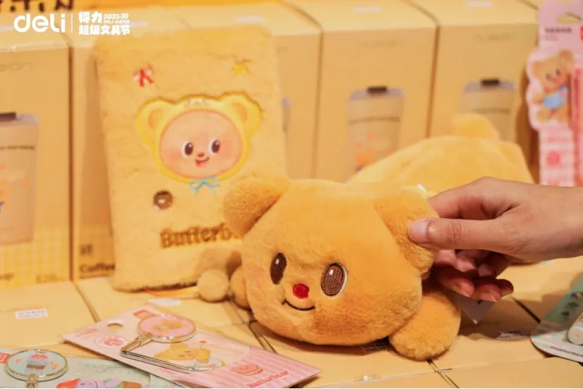 得力的品牌焕新思路:为文具造节、以产品传情 | 雷报