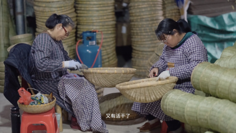 世间没有假故事，他们用真实人生重组&ldquo;人货场&rdquo;