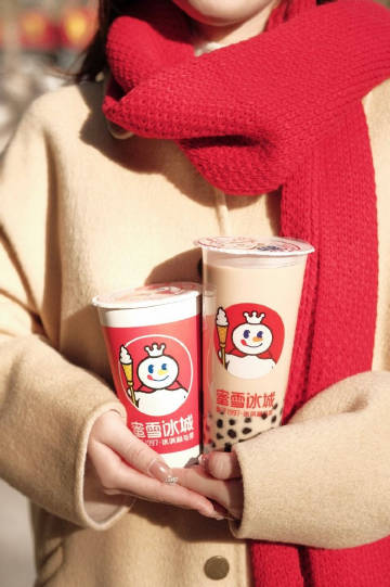 「多巴胺穿搭」全网上头,娱乐圈都沦陷了