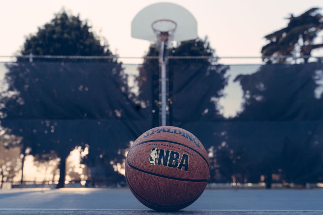 原来，NBA才是中国互联网的&ldquo;恰饭之王&rdquo;？！