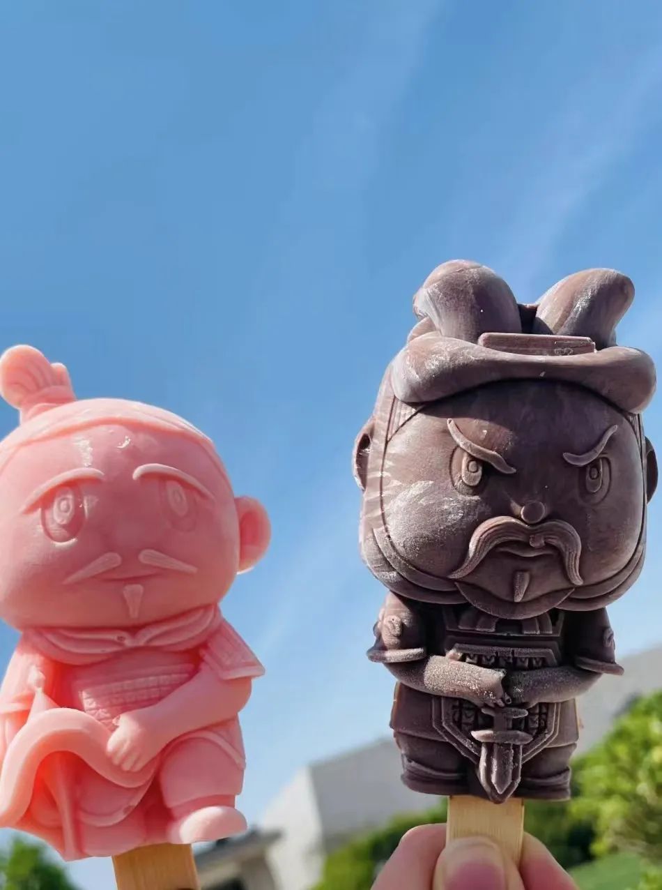 各地文创雪糕设计“丑”出圈,网友:不够丑的我不吃