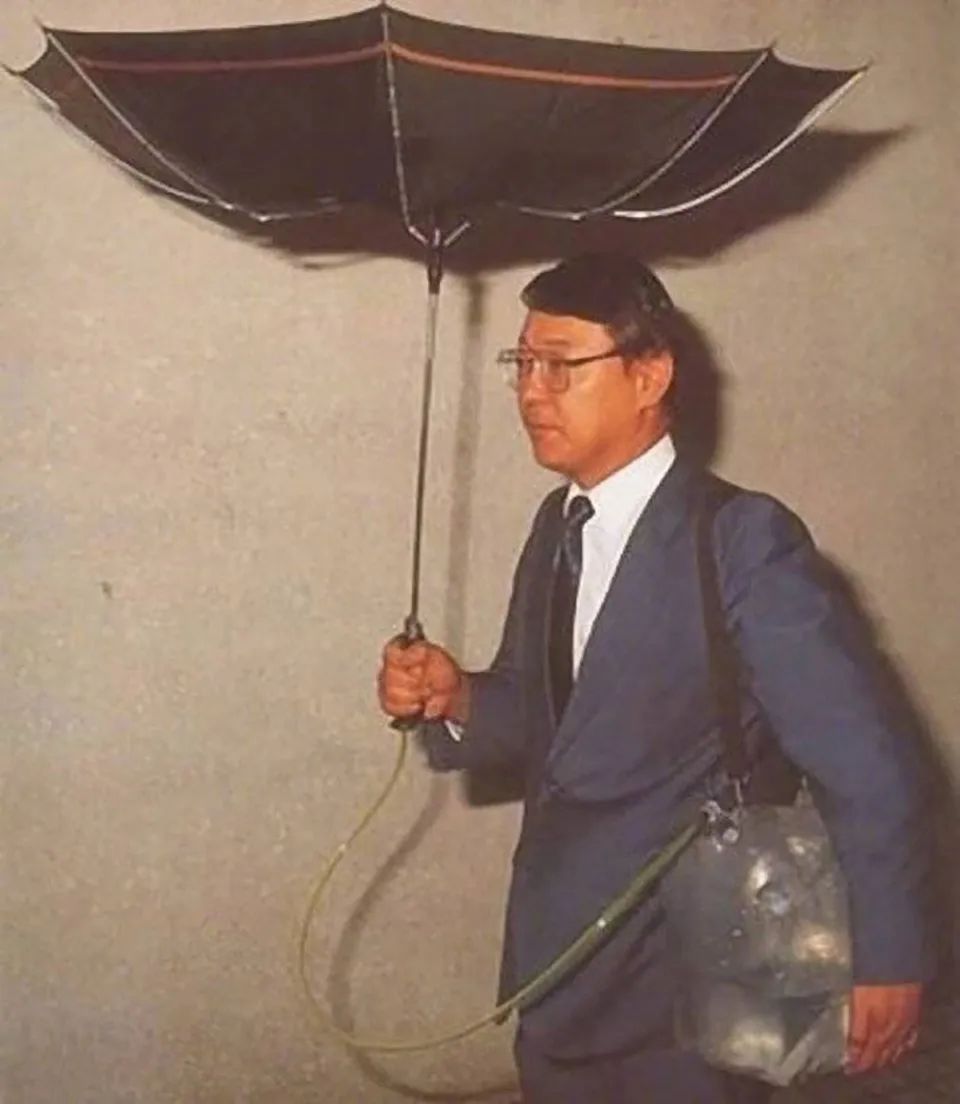 “无用良品”创始人,风靡日本30年!周星驰的电影都在向他致敬?网友:他好疯,我好爱!