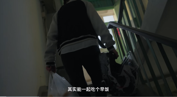 你以为的好创意,其实只是你和父亲的「时差」