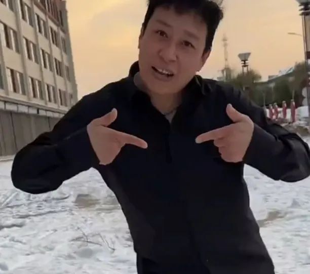 带出了“顶流”的杨天真没有方法,看到了“顶流”的大V们方法无数。。。
